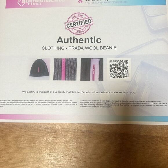 P r a d a  Beanie Authentic - Picture 5 of 5